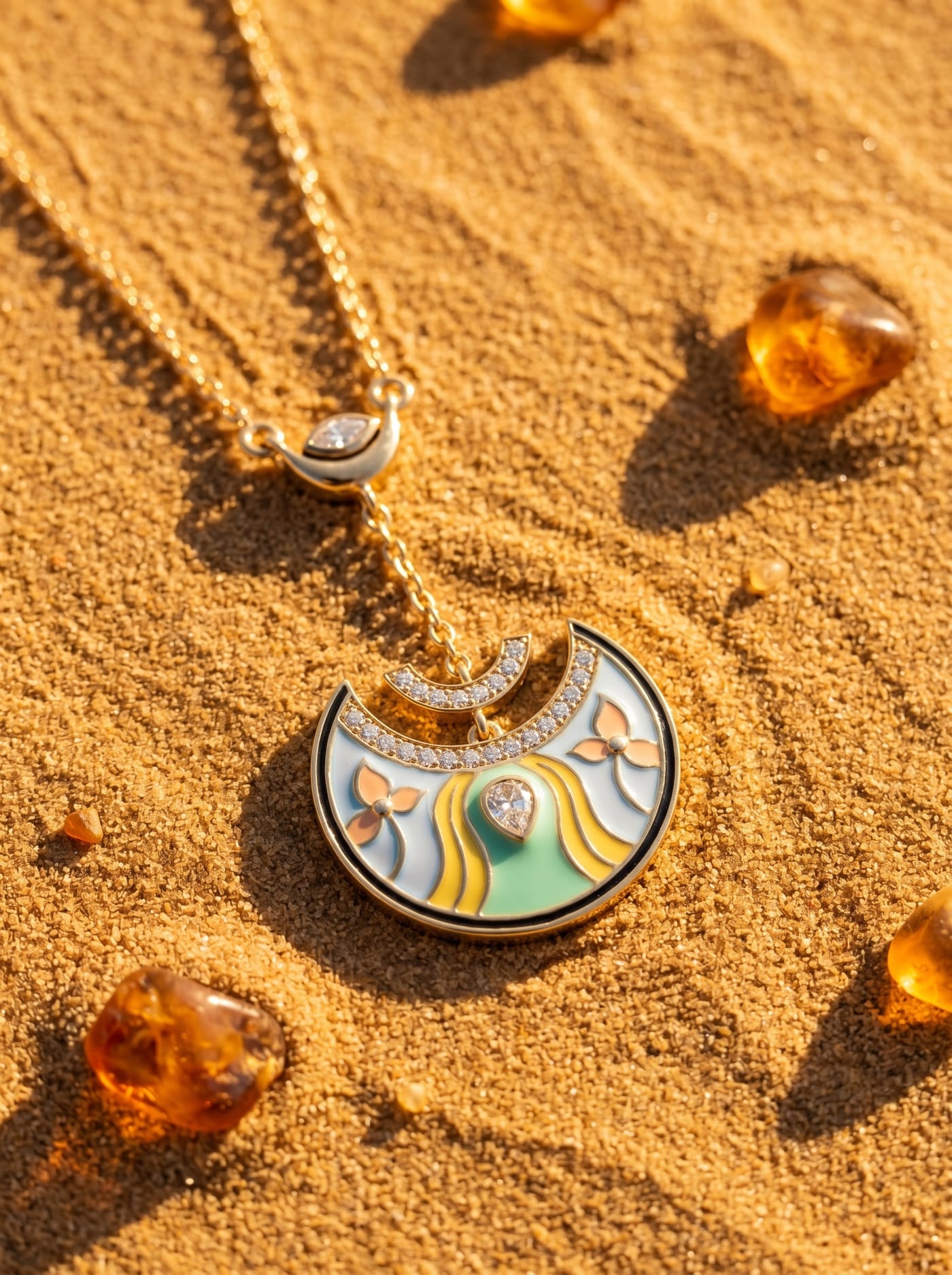 Curves & Flow Pendant — gold-plated silver pendant with Swarovski crystals