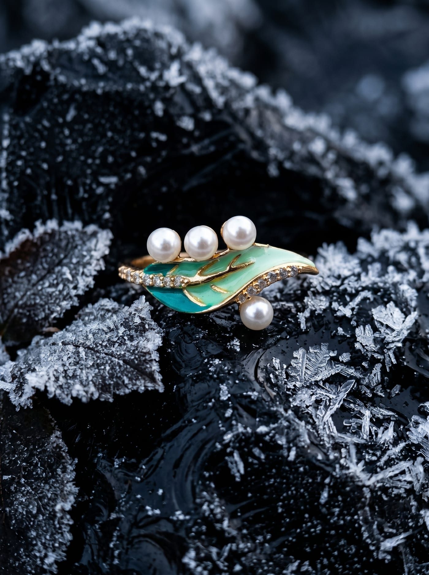 Dew Leaf Ring — gold-plated silver ring with Pearls and Swarovski crystals